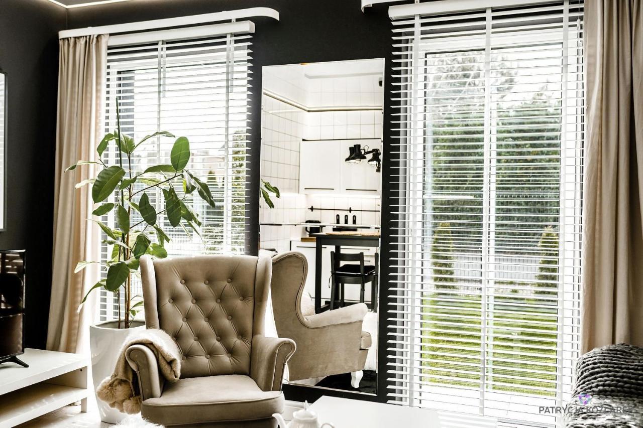 מיילנו Apartament Black מראה חיצוני תמונה